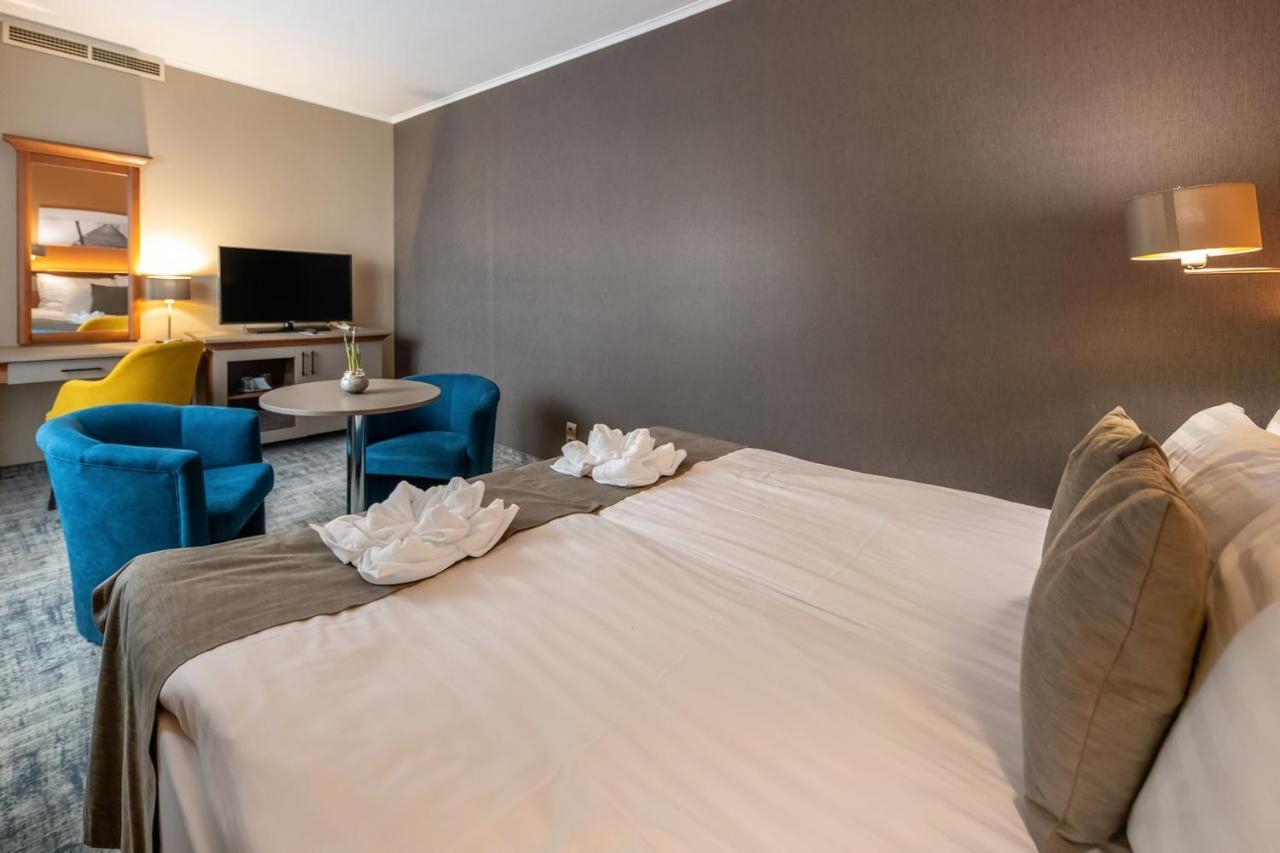 Balneo Hotel Zsori Thermal & Wellness Мезёкёвешд Экстерьер фото
