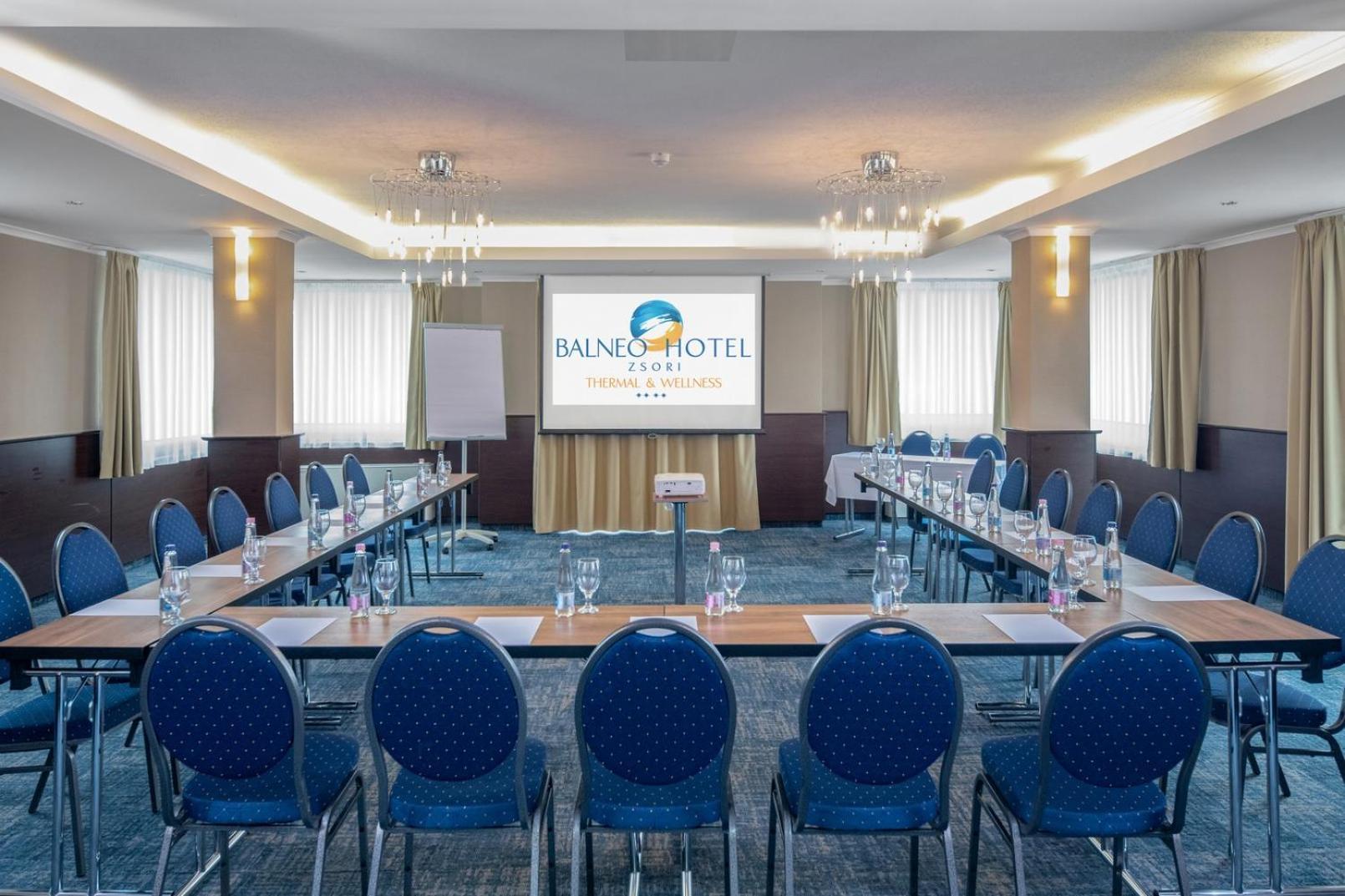 Balneo Hotel Zsori Thermal & Wellness Мезёкёвешд Экстерьер фото