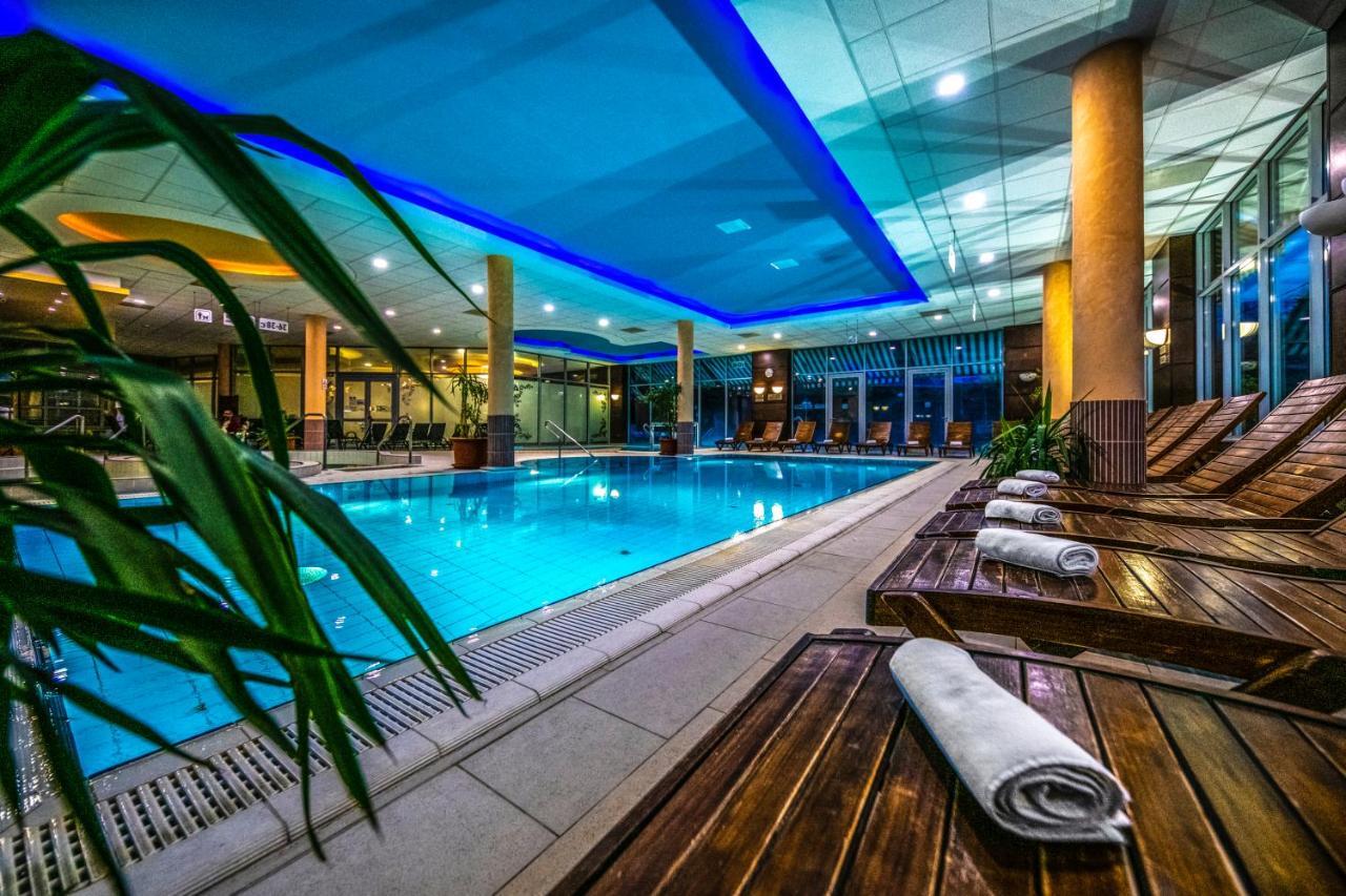 Balneo Hotel Zsori Thermal & Wellness Мезёкёвешд Экстерьер фото