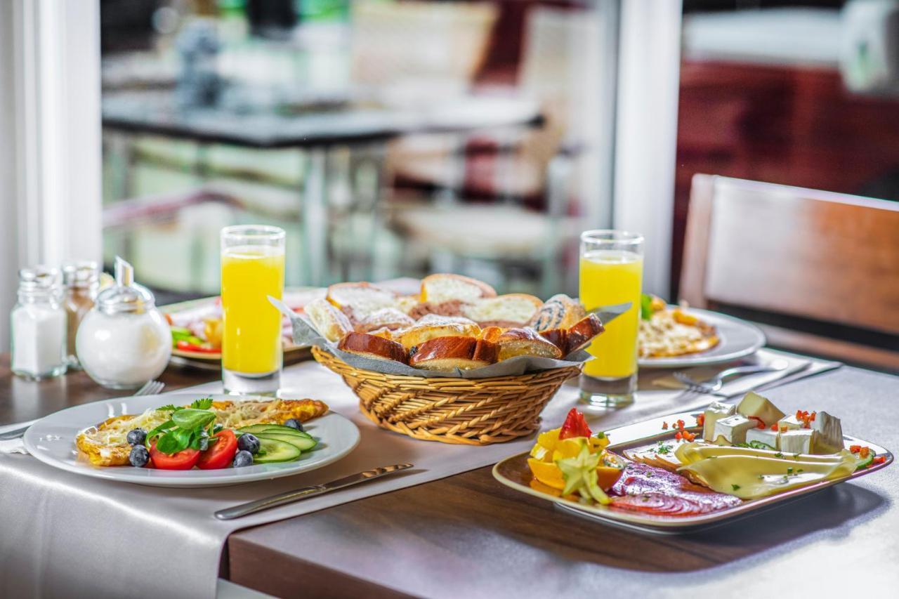 Balneo Hotel Zsori Thermal & Wellness Мезёкёвешд Экстерьер фото